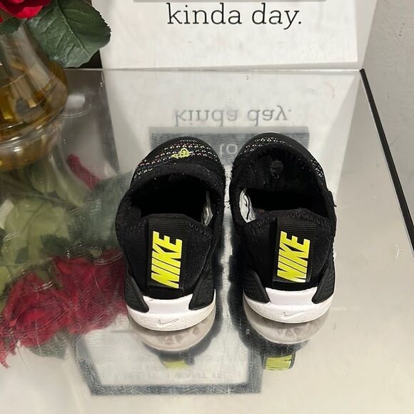 TODDLER Boy NIKE SNEAKERS - Picture 5 of 7